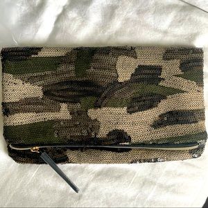 Stella & Dot Margeaux Camo Clutch